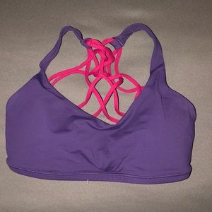 Lululemon sports bra size 6 🍋